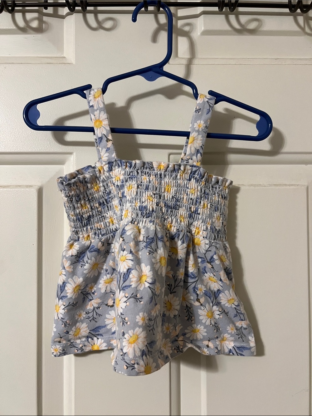 Isaac Mizrahi Light Blue Daisy Smocked Tank